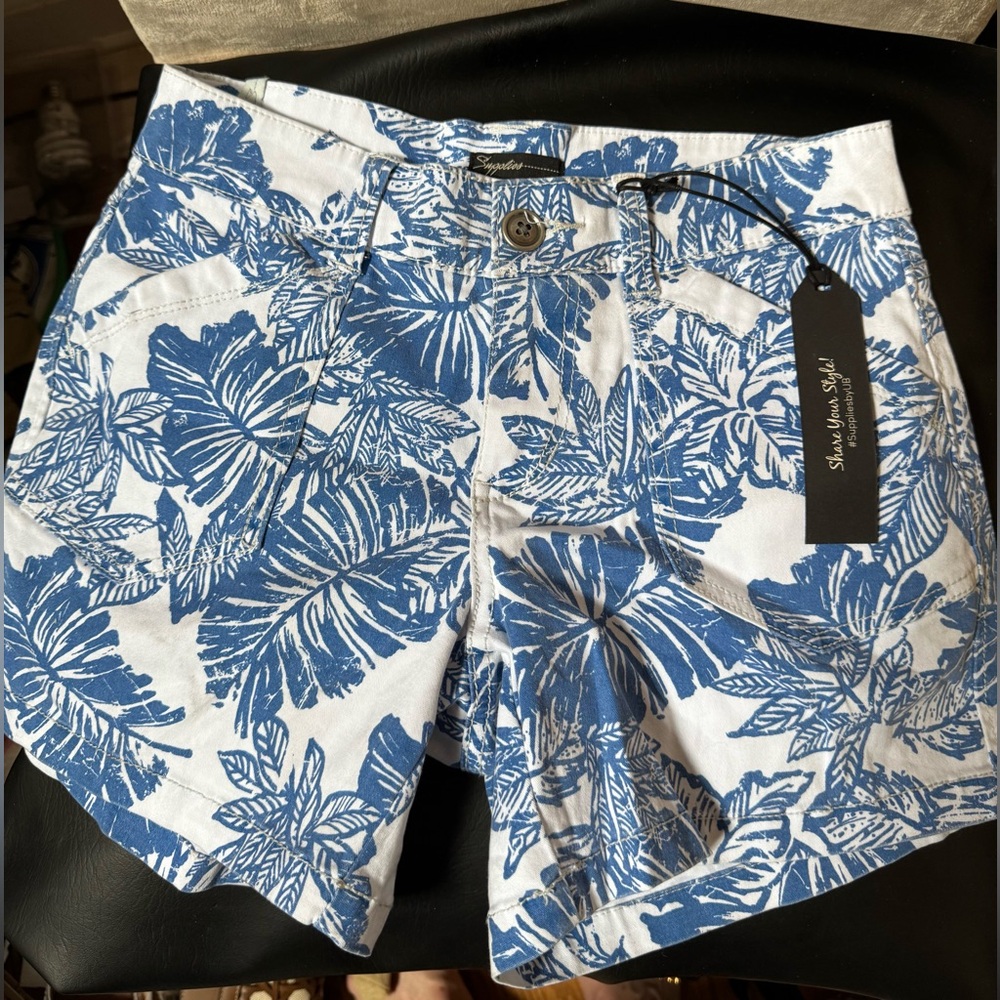 Supplies Palm Print shorts